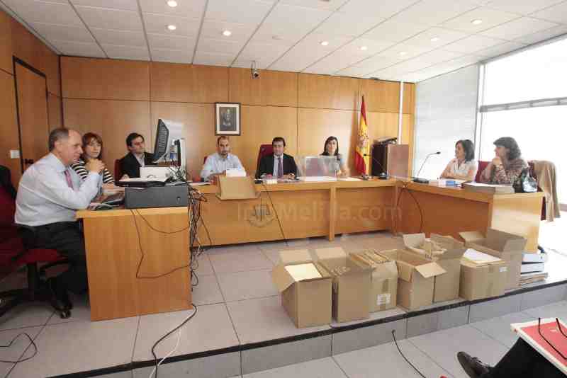El PP y el PSOE se reparten los votos de los residentes en el extranjero