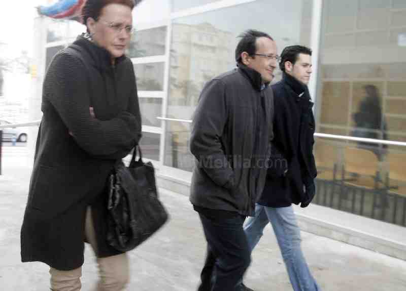 El líder del PSOE rehúsa declarar en el caso de la supuesta compra de votos