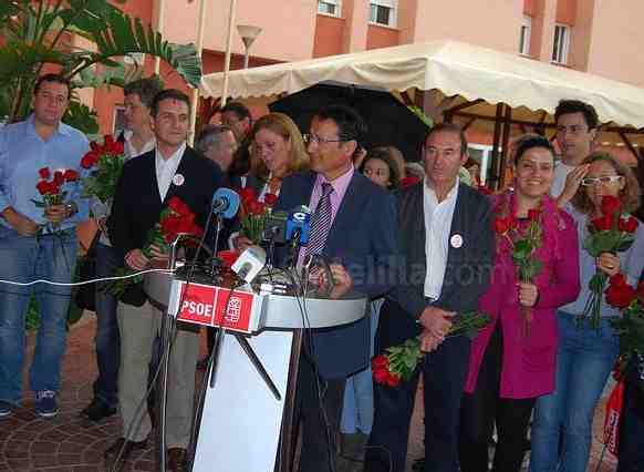 El PSOE plantea un servicio de atención a los mayores de 65 años que vivan solos