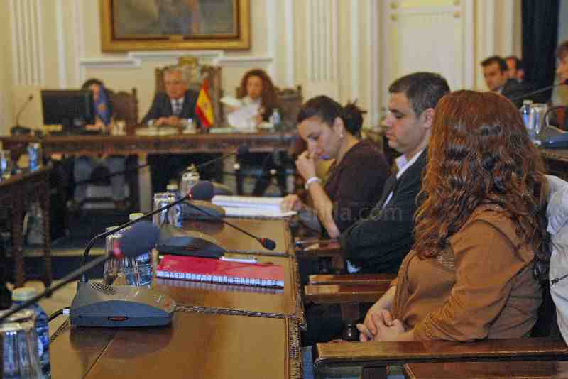 La Asamblea aprueba la prorroga del contrato de gestión del alumbrado público por siete millones de euros