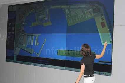 La COMGEMEL visita el nuevo centro de control del Puerto de Melilla