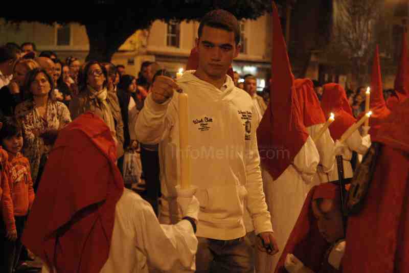 La procesión de 'La Sentencia' reúne a cientos de melillenses