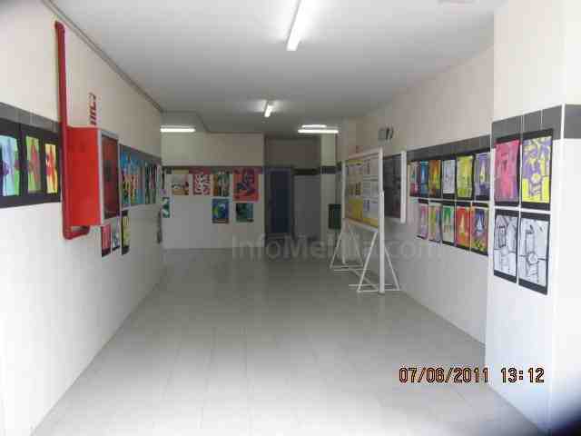 Interesante y original exposición de los estudiantes del IES Rusadir