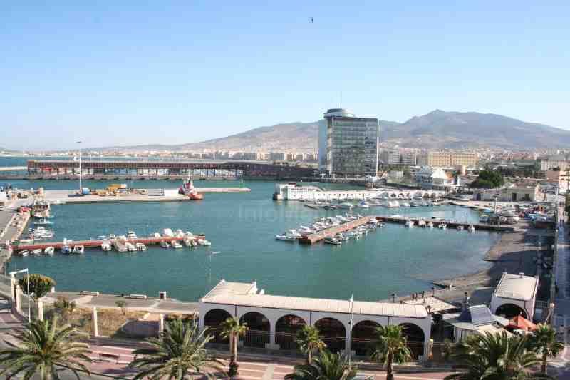'Puerto de Melilla, Pasarela entre Culturas'