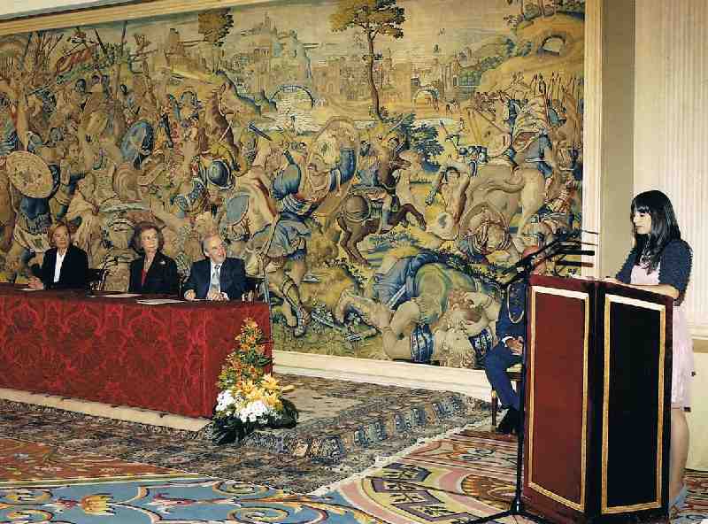 Elvira ya recibió en 2010 el 1º Premio Nacional de Acción Magistral, de manos de la Reina