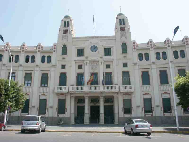 Melilla prevé simplificar un 20 por ciento sus trámites administrativos