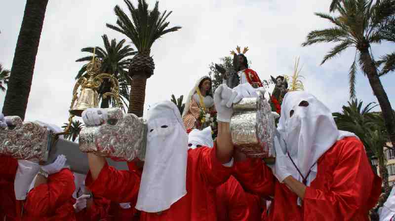 Melilla inicia su Semana Santa, fiel reflejo de su sociedad plural e historia