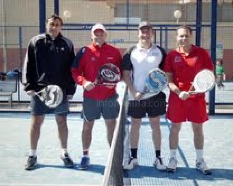Padel: El equipo de competición participa en el TYC Premium del Puerto de Santa María