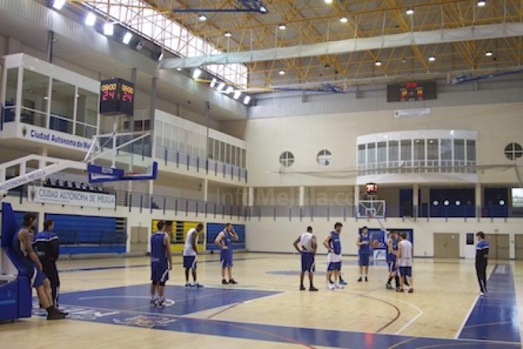 El Melilla Baloncesto comenzó en la tarde del martes la preparación del tercer partido de Playoffs