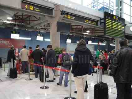 Un total de 22.333 personas hicieron uso del aeropuerto melillense en febrero