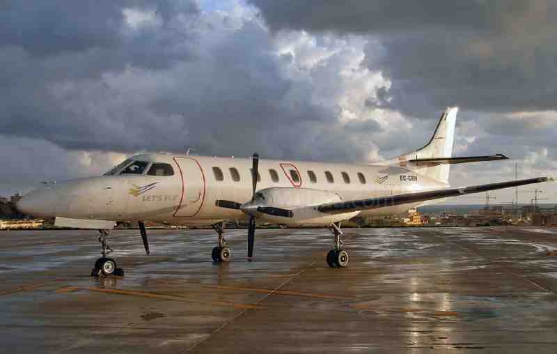 Melilla ya tiene una ruta regular de carga aérea