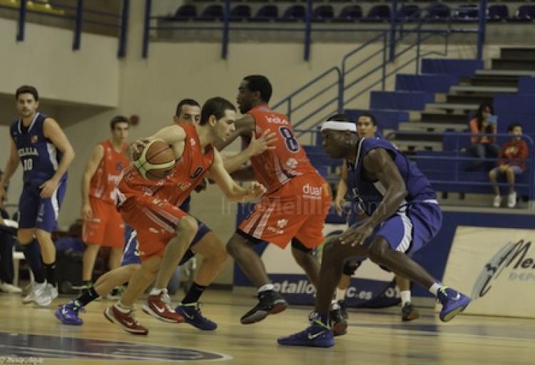 Melilla Baloncesto irá a por todas ante Grupo Iruña