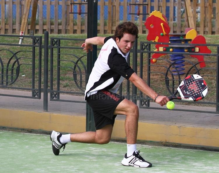 Padel: Tres melillenses destacados para el TRC Premiun