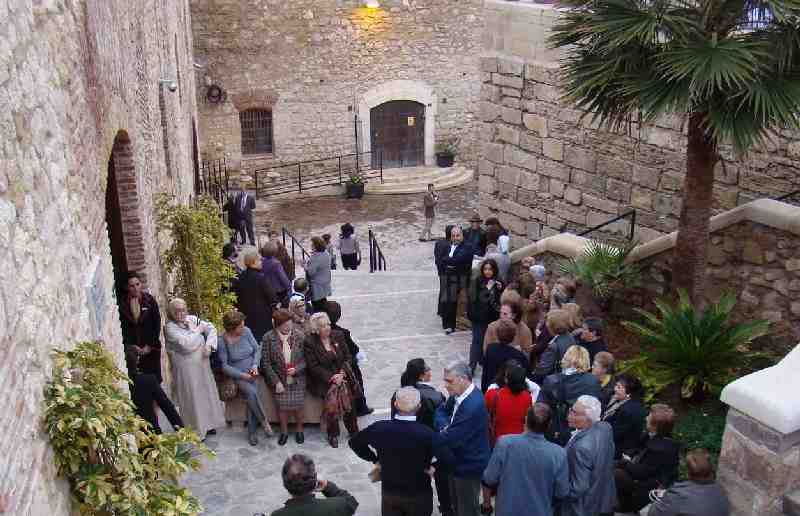 Chocrón valora positivamente la apertura del Museo de las Peñuelas en Melilla la Vieja