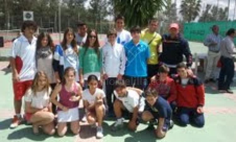 Padel: Más de un centenar de jugadores en la tercera cita de la temporada