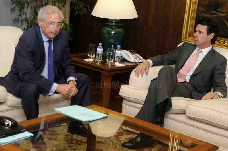 Soria impulsará un nuevo Plan de Competitividad para Melilla y estudiará la ampliación del parador