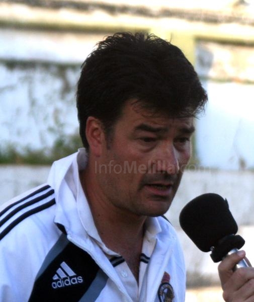 Rafael Escobar, técnico de la RB Linense