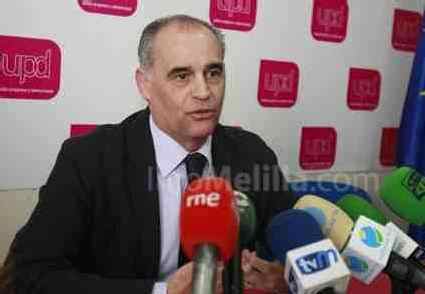 El coordinador local de UPyD, Emilio Guerra