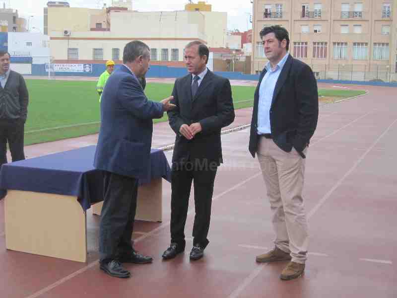 Comienzan las obras de rehabilitación de la cubierta de la tribuna del Álvarez Claro con una inversión de 336.000 euros