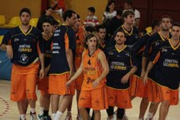 El ABP Badajoz derrota a un C.A.M. que no estuvo fino (72-101)