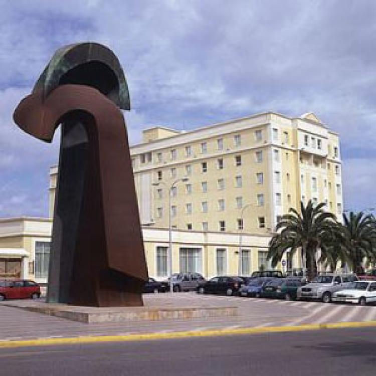 hotelmelillapuerto.com