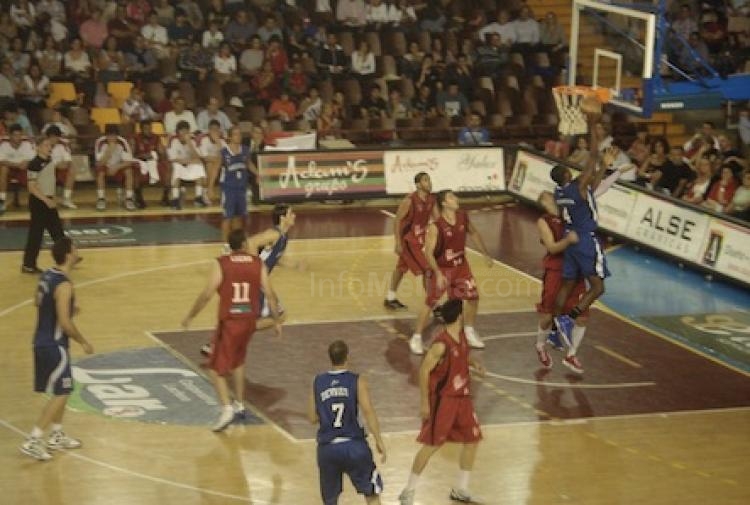 Melilla Baloncesto busca consolidarse ante Baloncesto León (21,00 horas "Javier Imbroda")