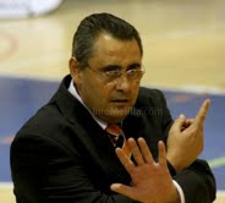 Javier Nieto, técnico del CAM Enrique Soler