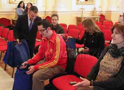Los profesores europeos del programa Comenius son recibidos en el Palacio de la Asamblea