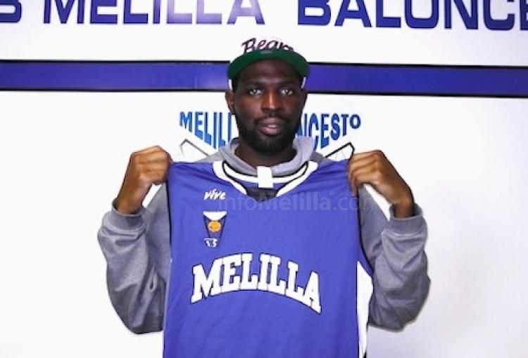 El nuevo pivot de Melilla Baloncesto Ola Atoyebi