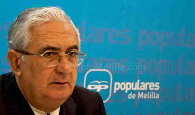 Gutiérrez Molina se compromete a reactivar las propuestas de los sindicatos policiales