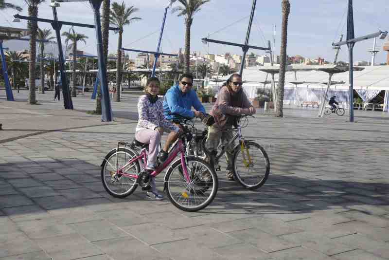 Melilla ConBici inicia el año con una nueva pedalada para mayores, jóvenes y simpatizantes