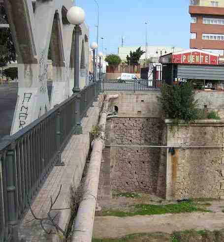 La Ciudad Autónoma descarta cubrir a corto plazo el tramo final del río de Oro por motivos económicos