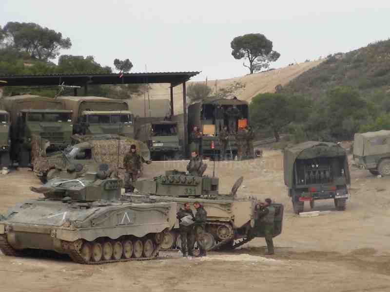 Casi 900 militares de Melilla participan en unas maniobras en Zaragoza