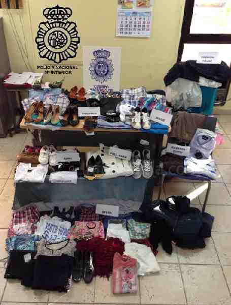 Detenidos en Melilla dos argelinos por enviar a su país productos sustraídos en tiendas