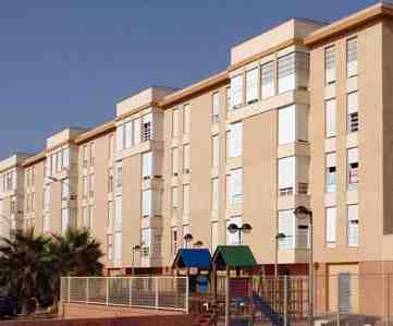 En Melilla y Ceuta se vendieron un total de 817 viviendas durante todo el año 2011