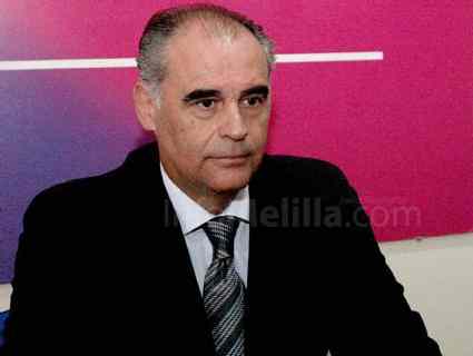 Emilio Guerra defiende que se corrija el diseño autonómico para reducir el déficit