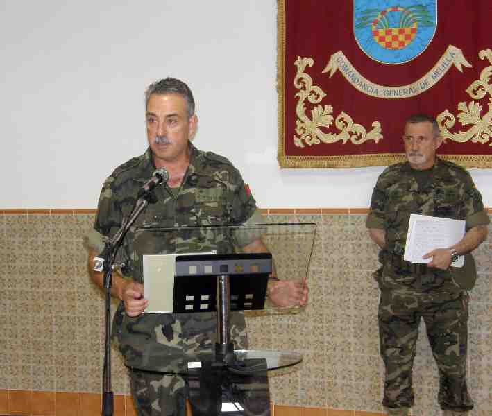 La Base Militar celebra con una copa de vino el 500 aniversario de la Academia General Básica de Suboficiales