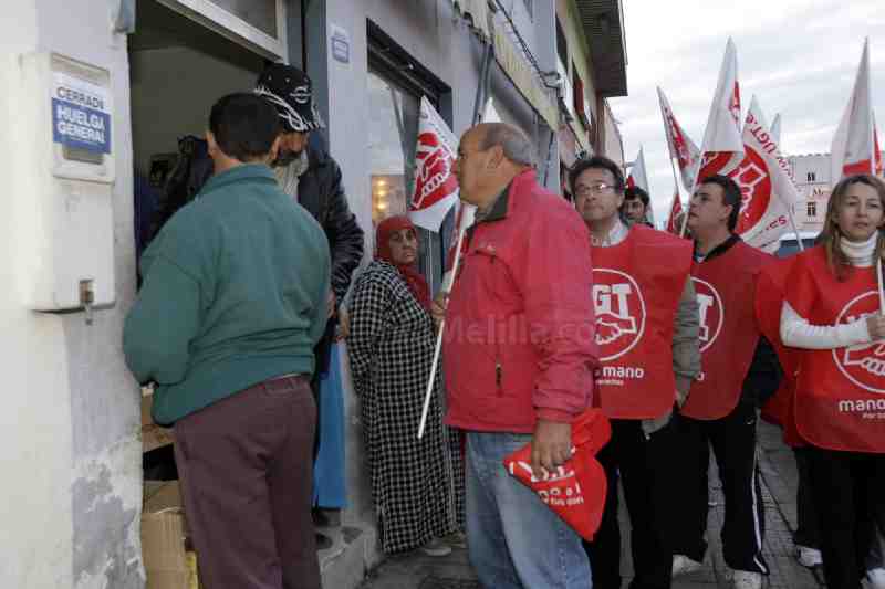 La ausencia de incidentes es la tónica general en esta jornada de huelga