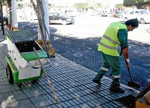 UGT defiende la experiencia y antigüedad en la empresa del personal eventual o de festivos para cubr