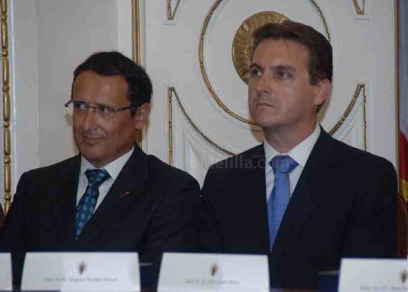 El PSOE presenta una moción para que se mantenga la ayuda de 400 euros a los parados