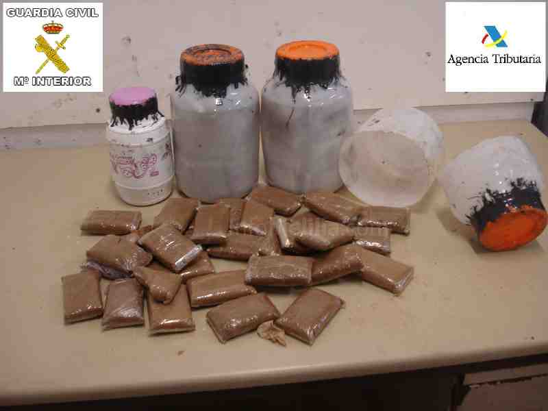 Incautados cerca de 30 kilogramos de hachís en nuevas actuaciones contra el tráfico de droga llevadas a cabo por la Guardia Civil