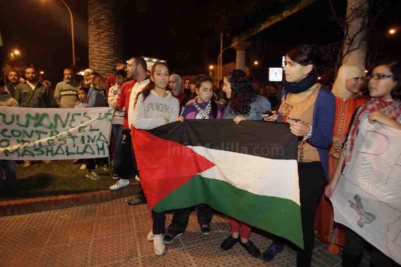 Musulmanes melillenses protestan contra la "ocupación" de Palestina