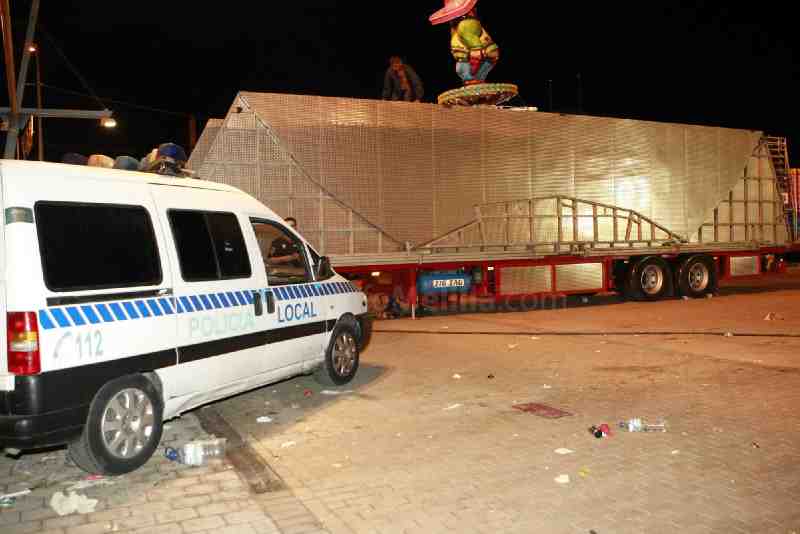 Interceptadas hasta el momento 41 personas cuando intentaban ocultarse en atracciones de feria con destino a la Península