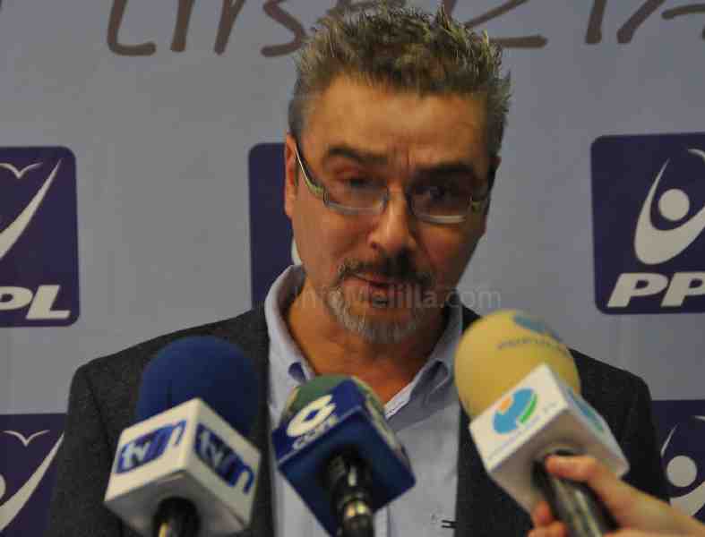 El secretario general de PPL, Alberto Weil