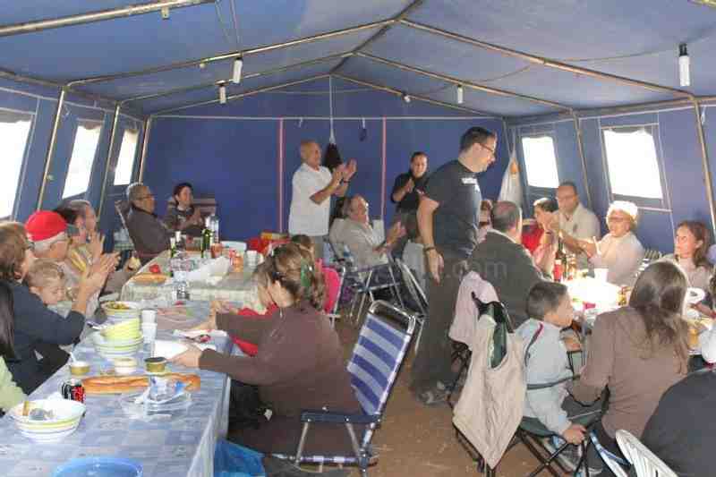 Acampada del Club Scorpio de Aventuras en Mechra Hamadi aprovechando el Día del Padre