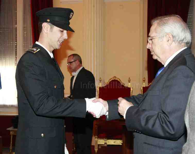 La plantilla de la Policía Local de Melilla cuenta desde hoy con diez nuevos agentes