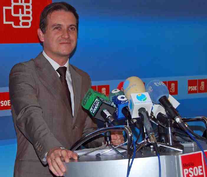 Gregorio Escobar, secretario general del PSOE local