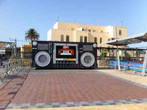 Escenario instalado en la Plaza de San Lorenzo