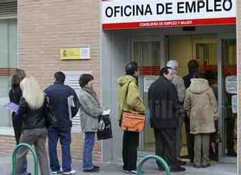 Aumenta el paro y Melilla cierra 2011 con 10.357 desempleados