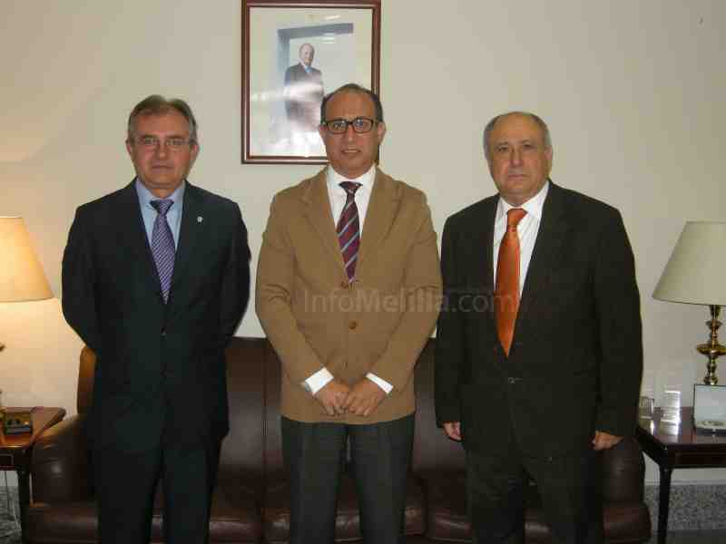 El nuevo presidente de la Estudios Melillenses visita al delegado del Gobierno